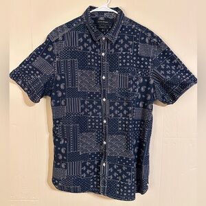 Banana Republic Short Sleeve